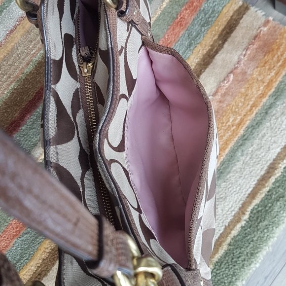Beautiful Rare Coach Alexandra Signature Purse & Wallet Set in Great Condition - Picture 7 of 13
